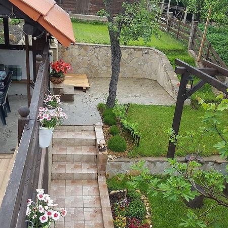 The Wild Fig Hotel ชูเมน ภายนอก รูปภาพ