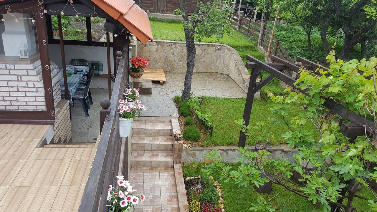 The Wild Fig Hotel ชูเมน ภายนอก รูปภาพ